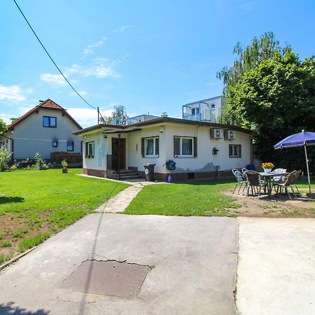 Holiday Home Bungalow Leopoldau By Interhome Вена Экстерьер фото