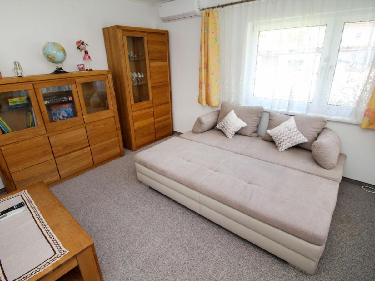 Holiday Home Bungalow Leopoldau By Interhome Вена Экстерьер фото